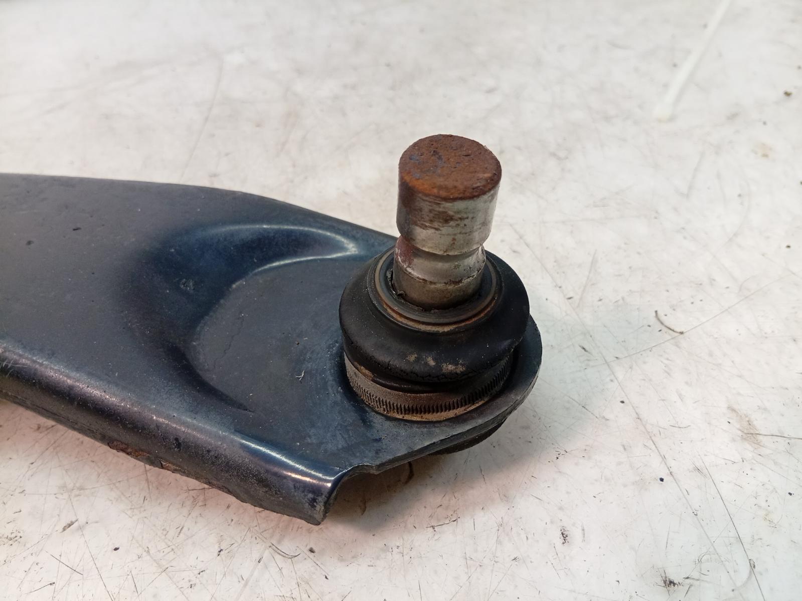 Right_Front_Lower_Control_Arm