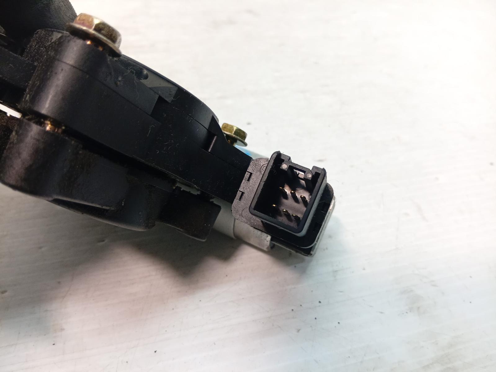 Right_Front_Window_Reg_Motor