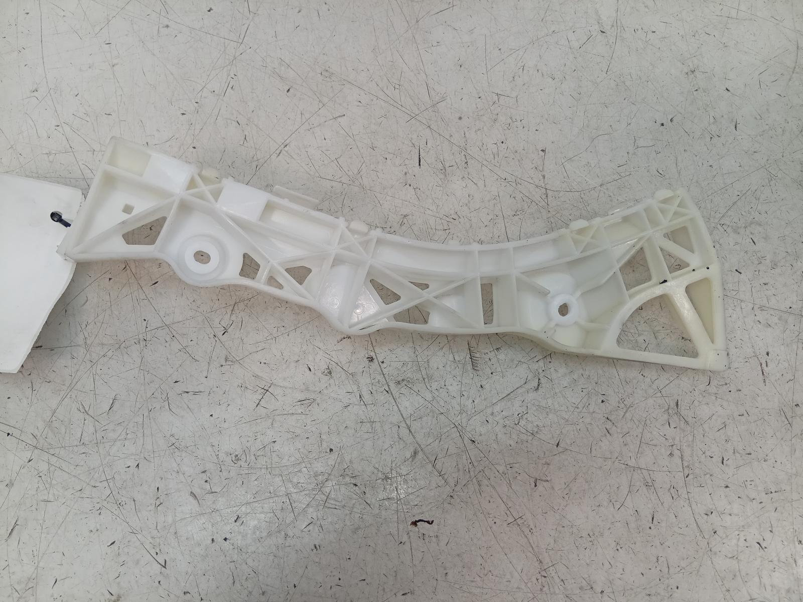 R_Bar_Bracket_Reinfo