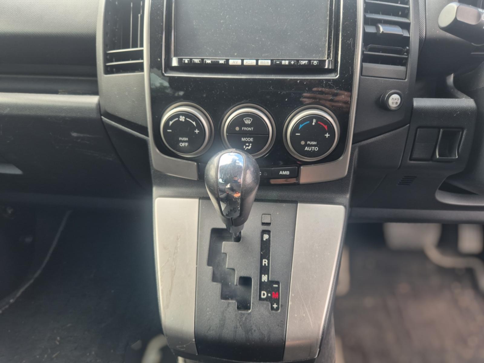 Mazda Premacy - CREW