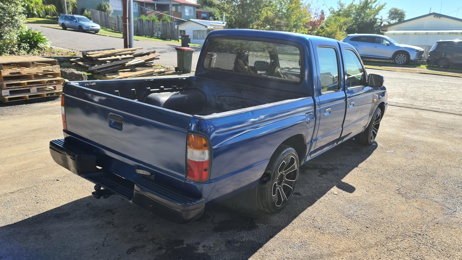 Mazda Bounty - UN 1999-2006