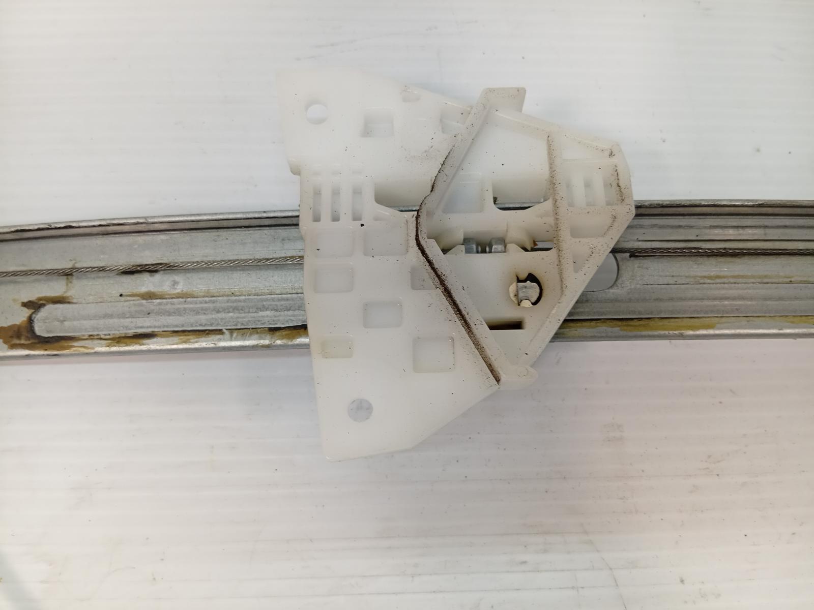 Left_Front_Window_Reg_Motor