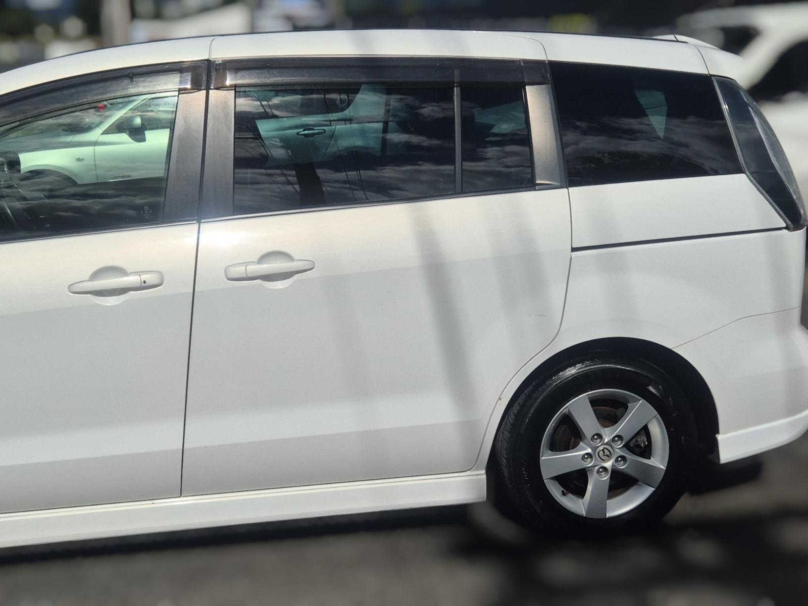 Mazda Premacy - CREW