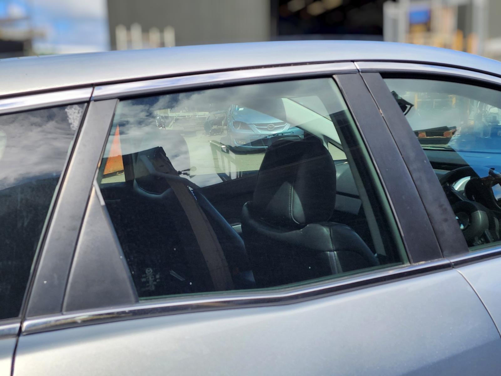 Right Rear Door Window