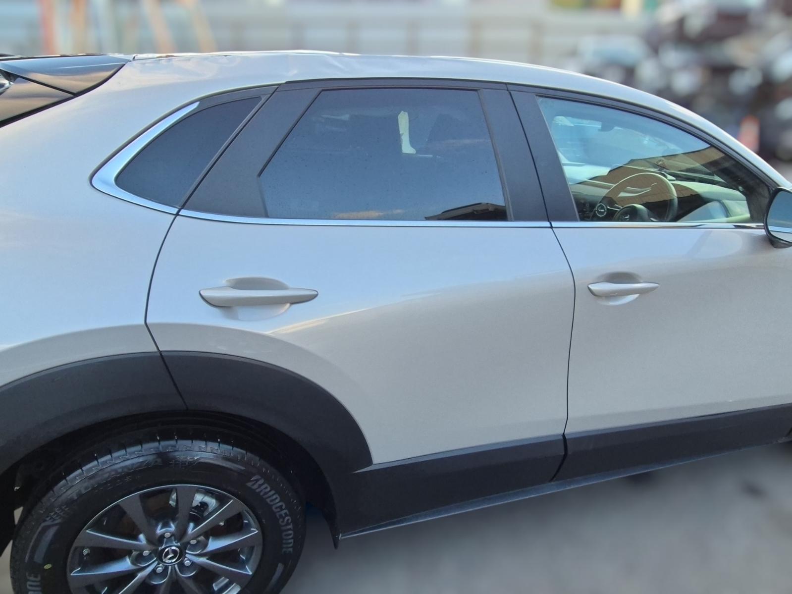 Right_Rear_Door_Sliding