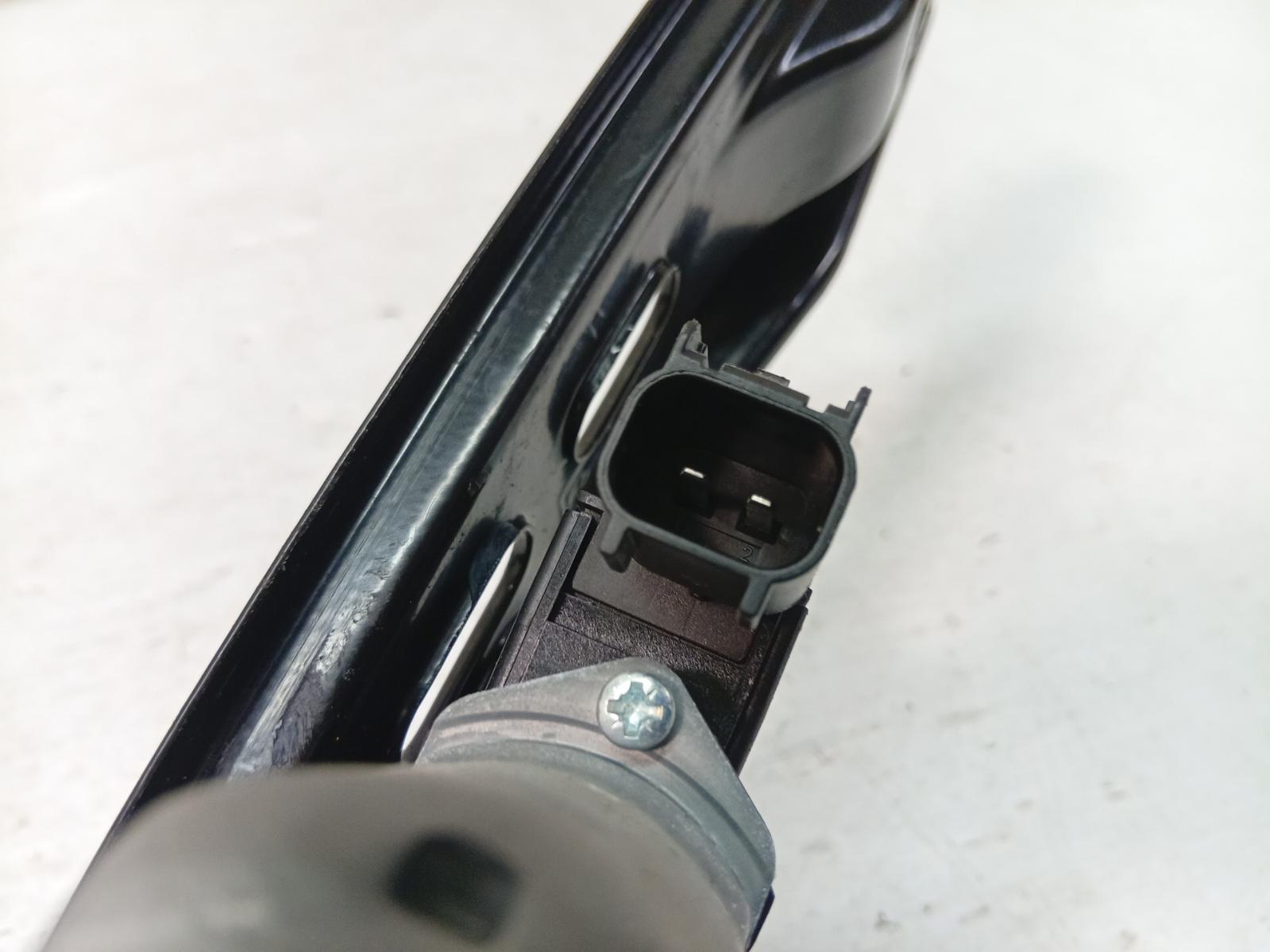 Left_Rear_Wnd_Reg_Motor