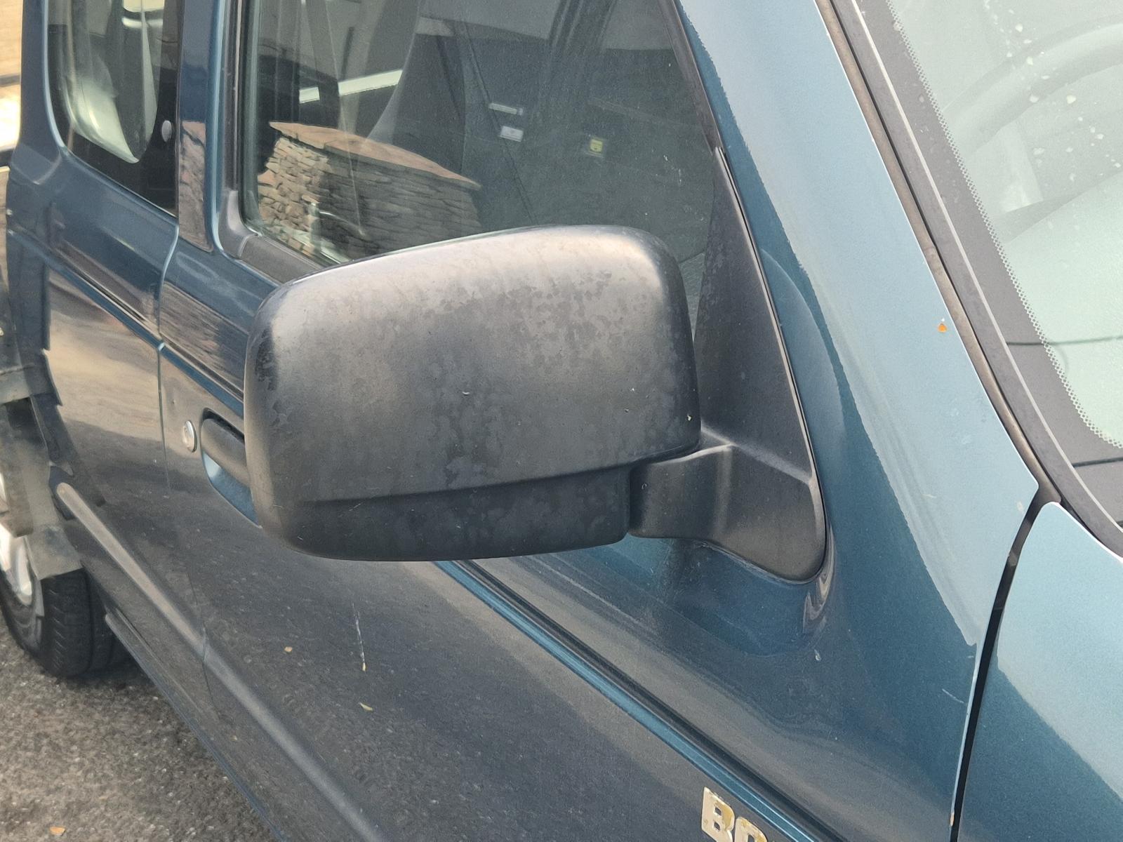 Mazda Bounty - UN 1999-2006