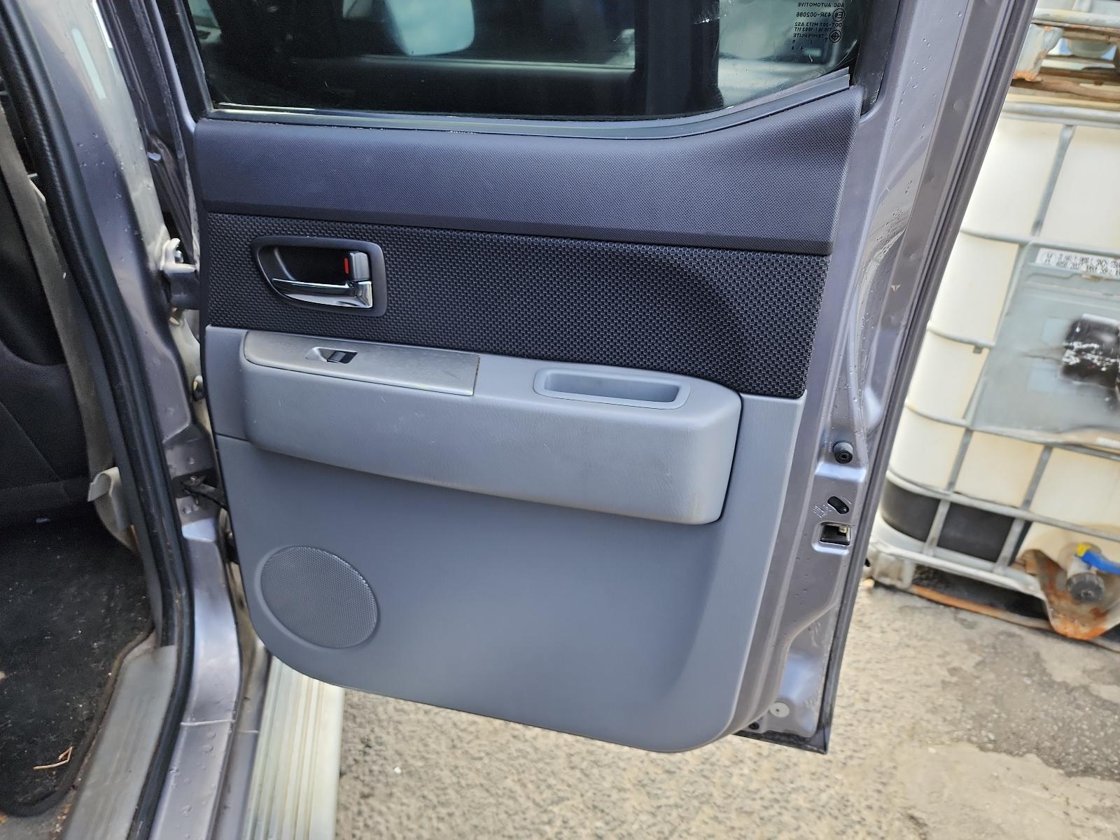 Mazda BT50 - UN 2006-2011