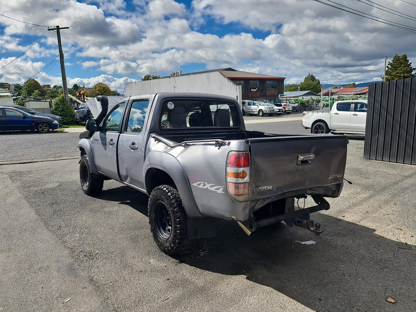 Mazda BT50 - UN 2006-2011