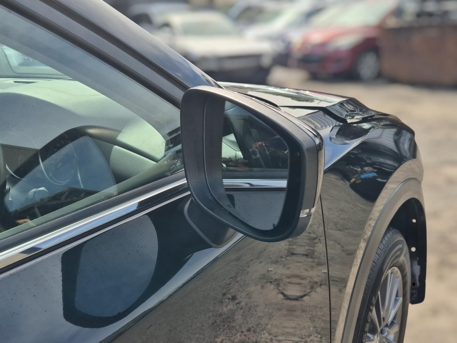 Right_Door_Mirror