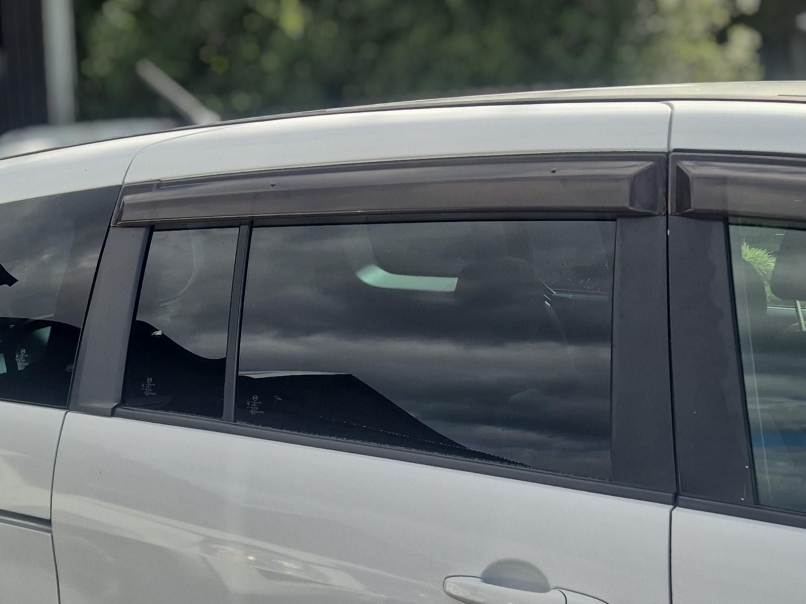 Mazda Premacy - CREW