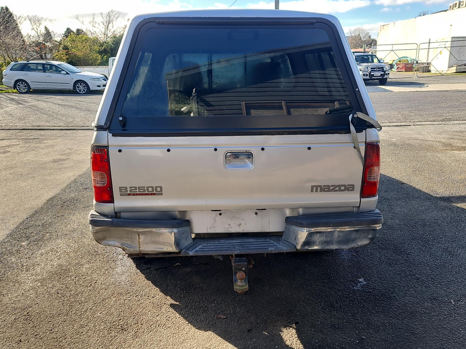 Mazda Bounty - UN 1999-2006