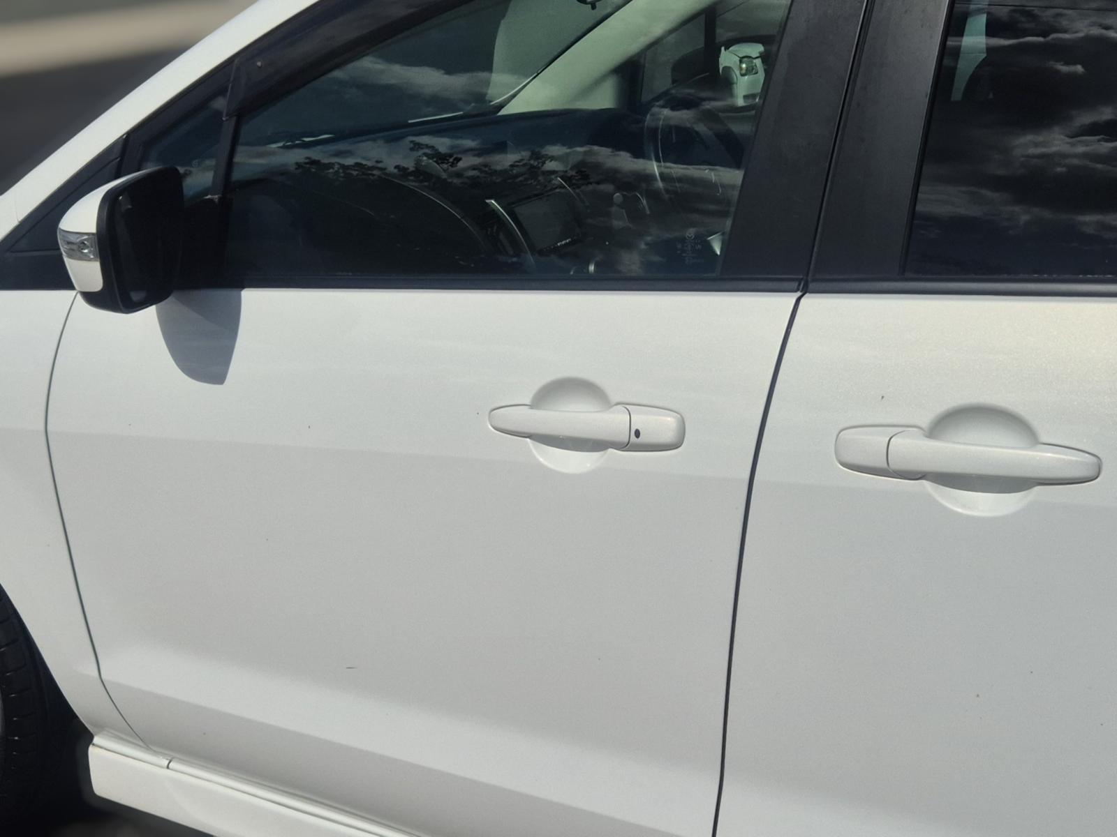 Mazda Premacy - CREW