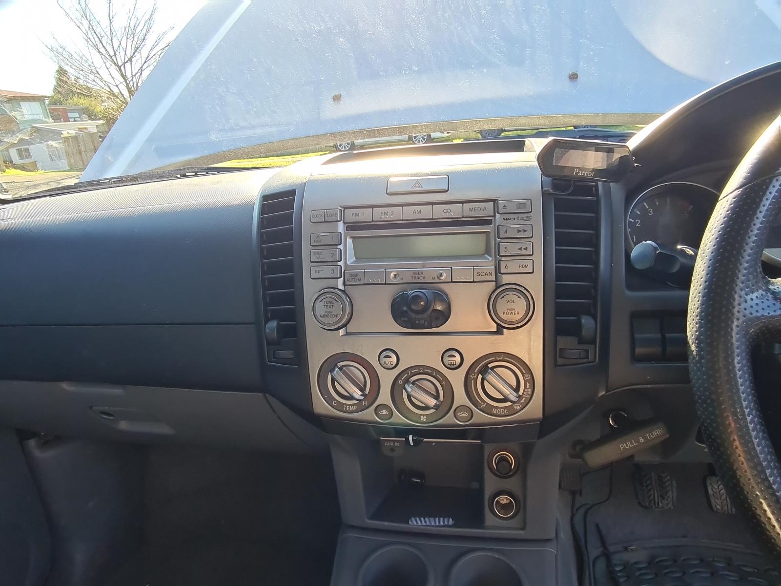 Mazda BT50 - UN 2006-2011