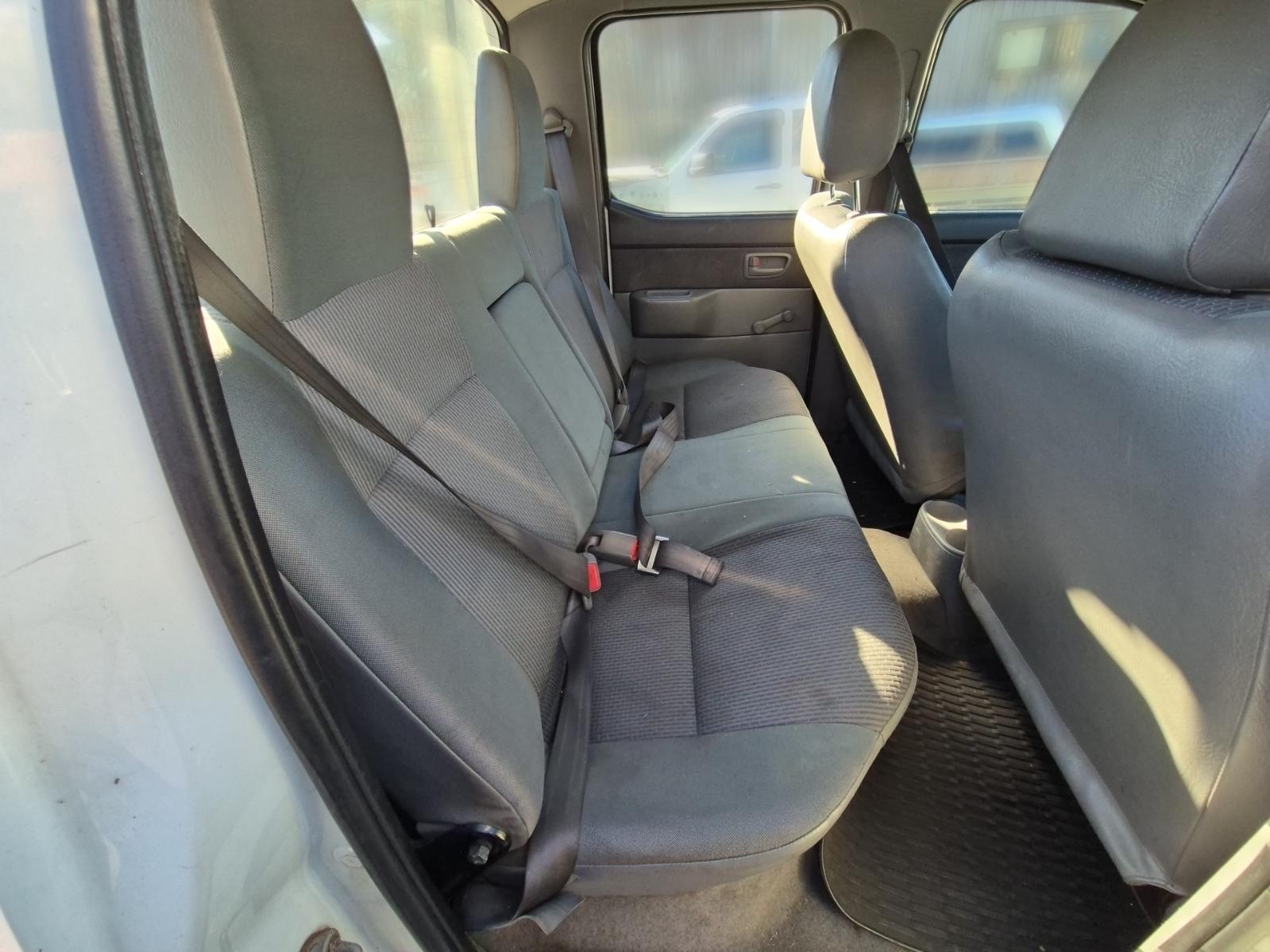 Seat_Belt_Stalk