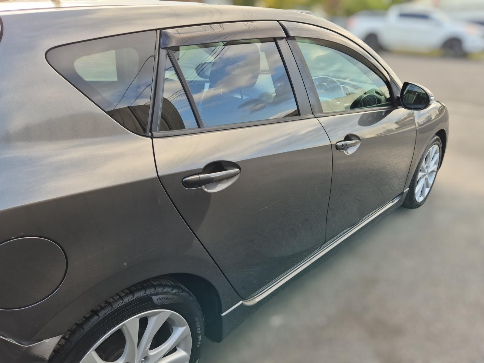 Right_Rear_Door_Sliding
