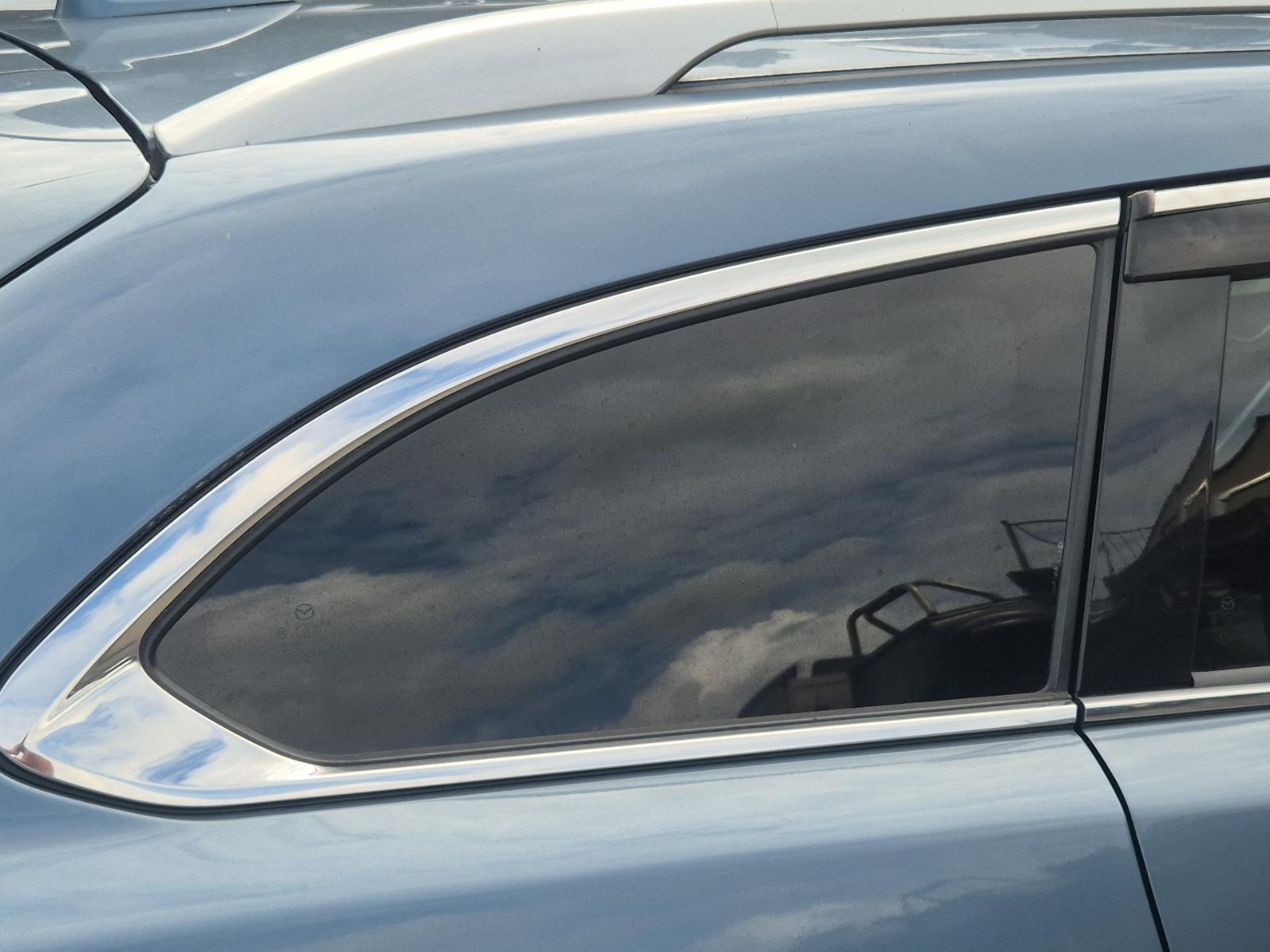 Right_Rear_Side_Glass