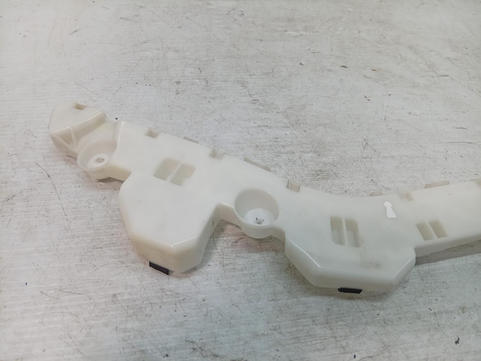 R_Bar_Bracket_Reinfo