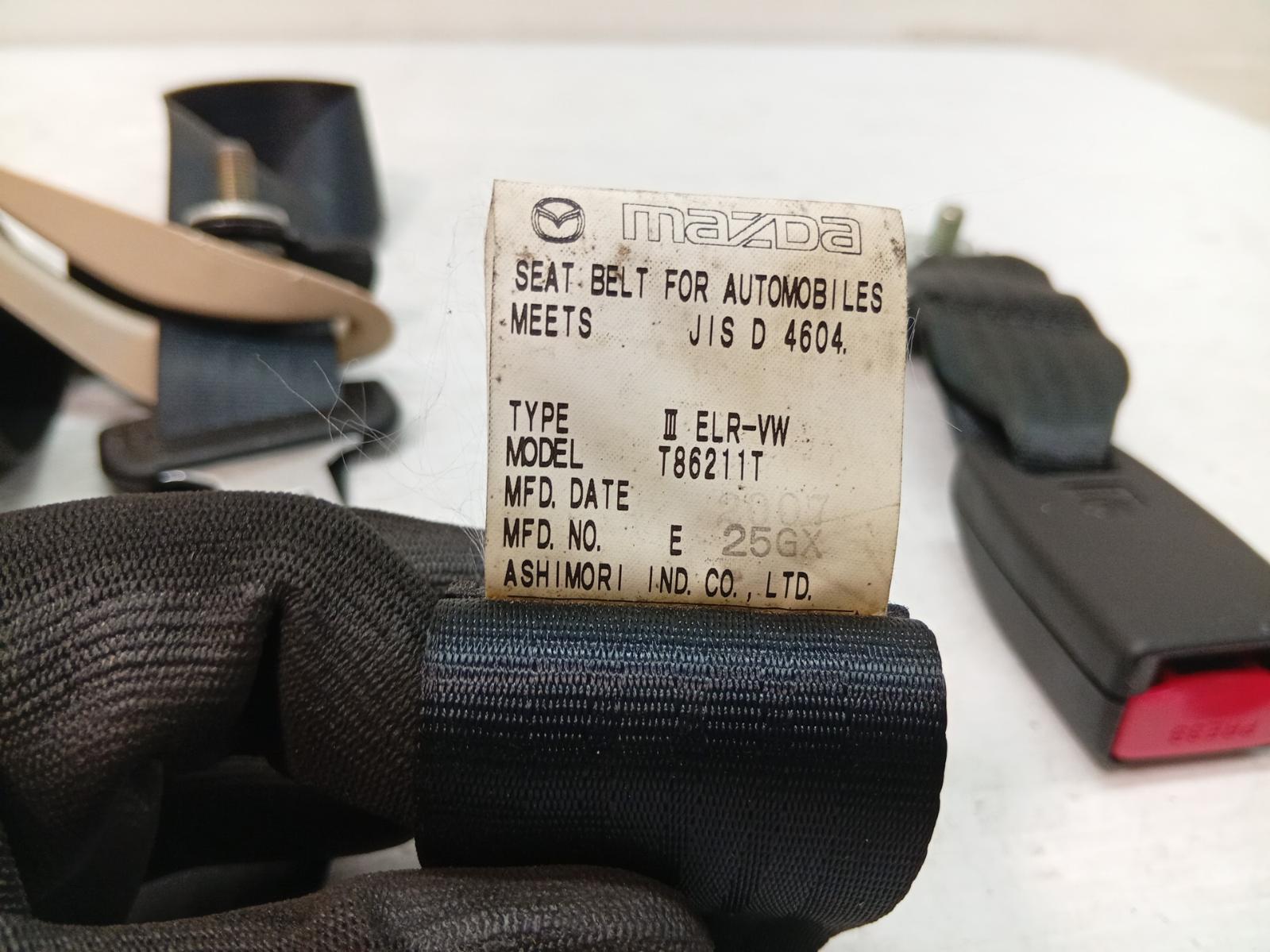 Seat_Belt_Stalk
