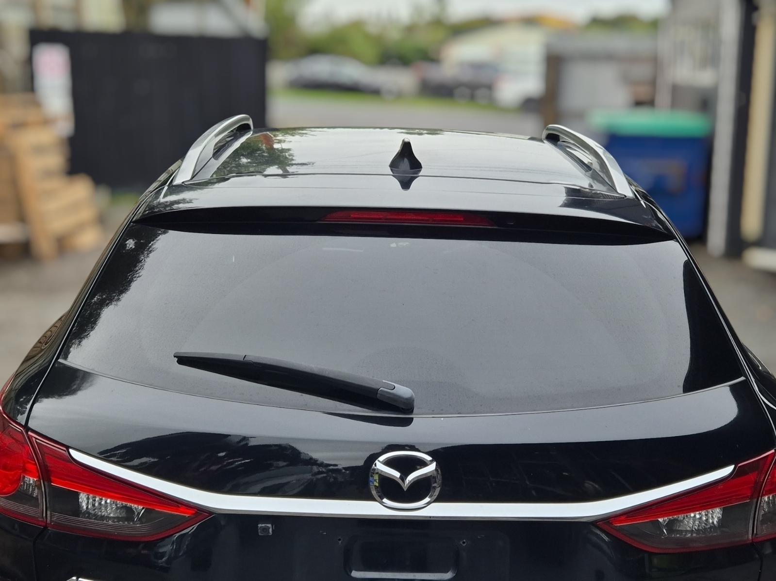 Rear_Tailgate_Glass
