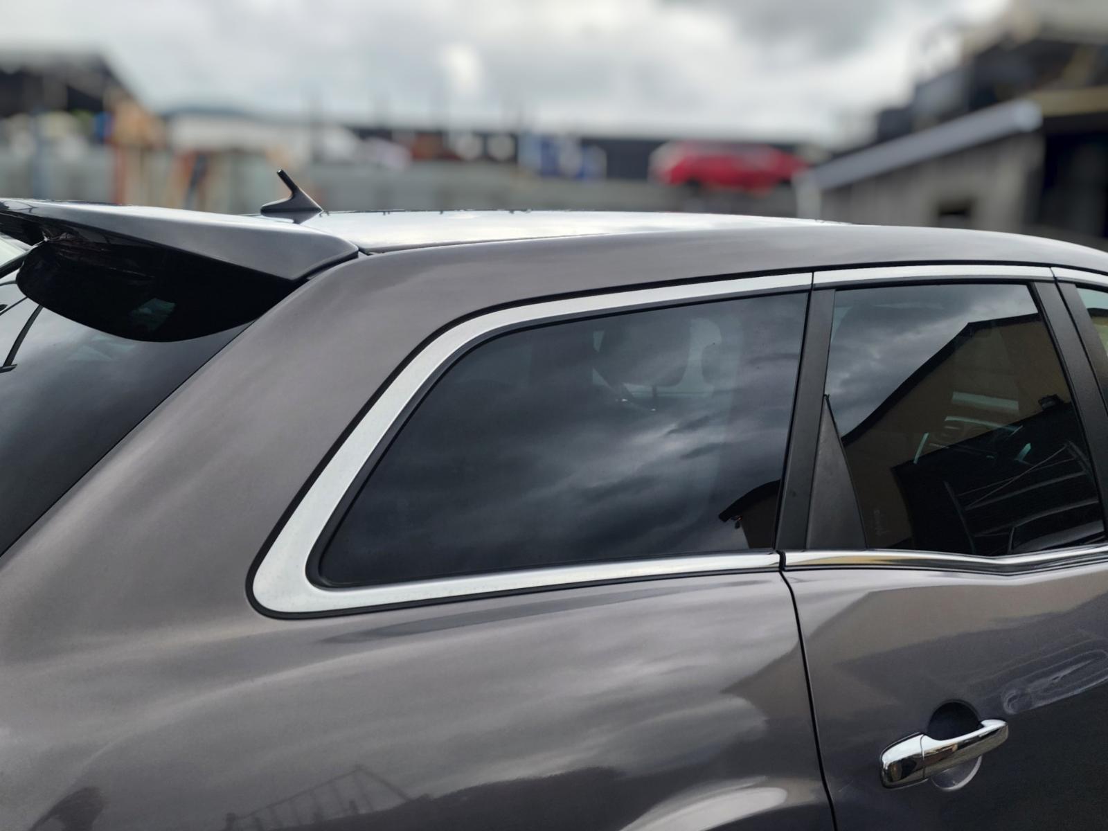 Right Rear Side Glass