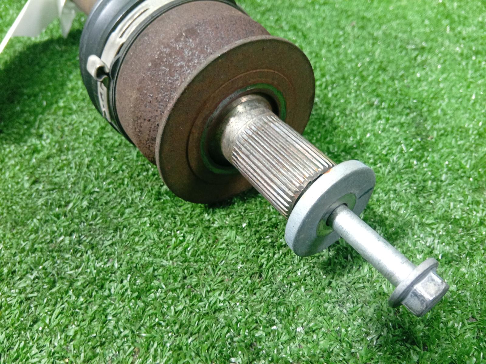 Left Driveshaft