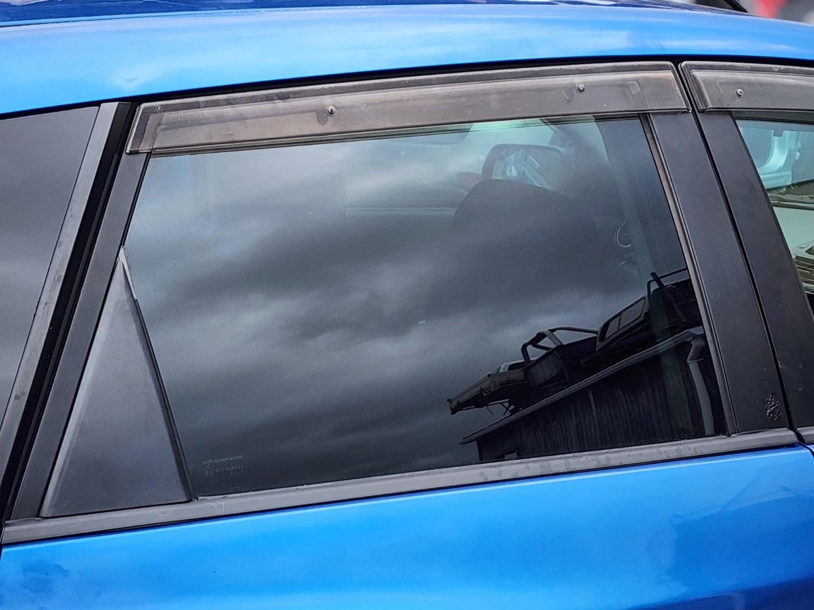 Right Rear Door Window