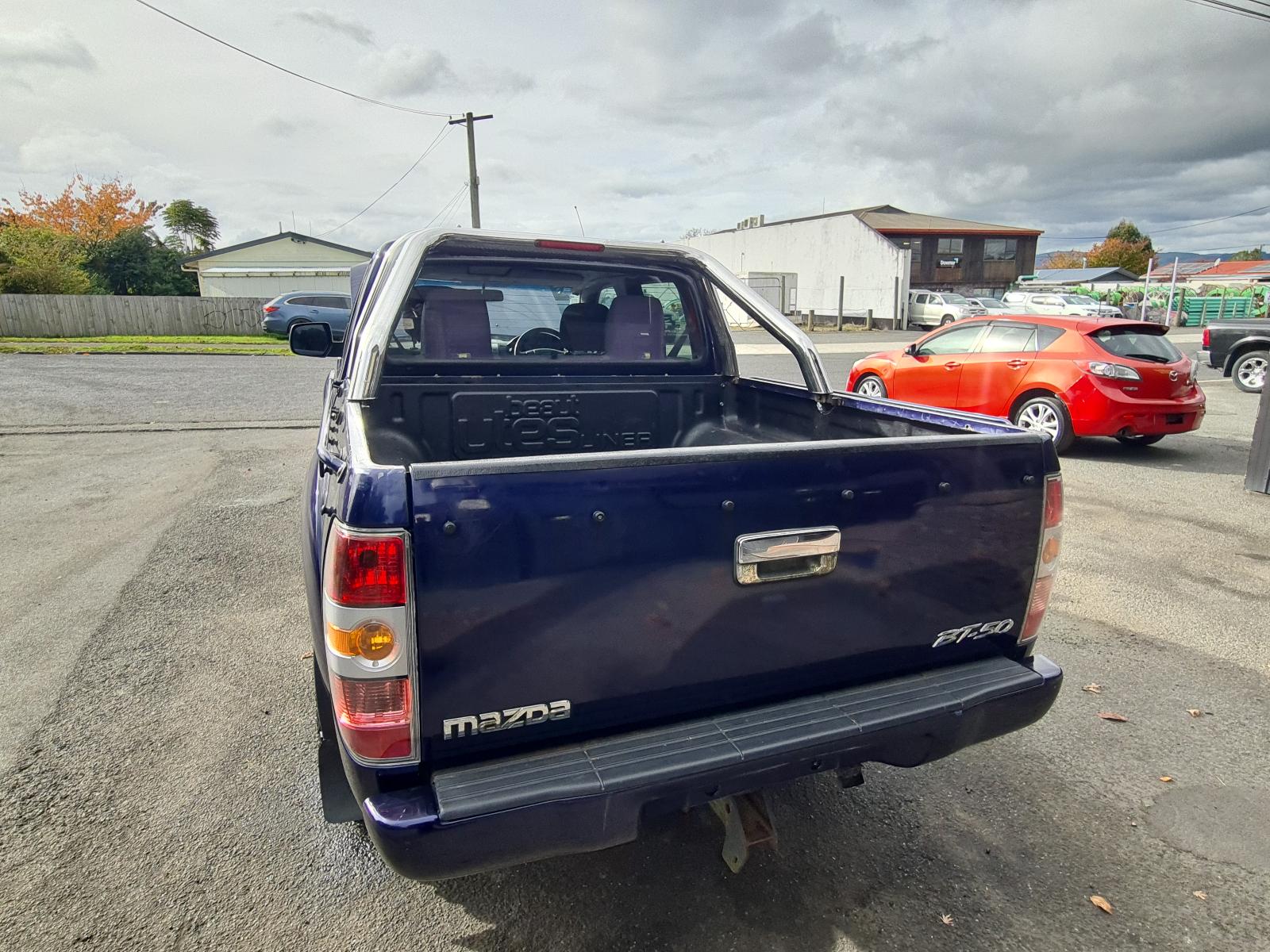 Mazda BT50 - UN 2006-2011