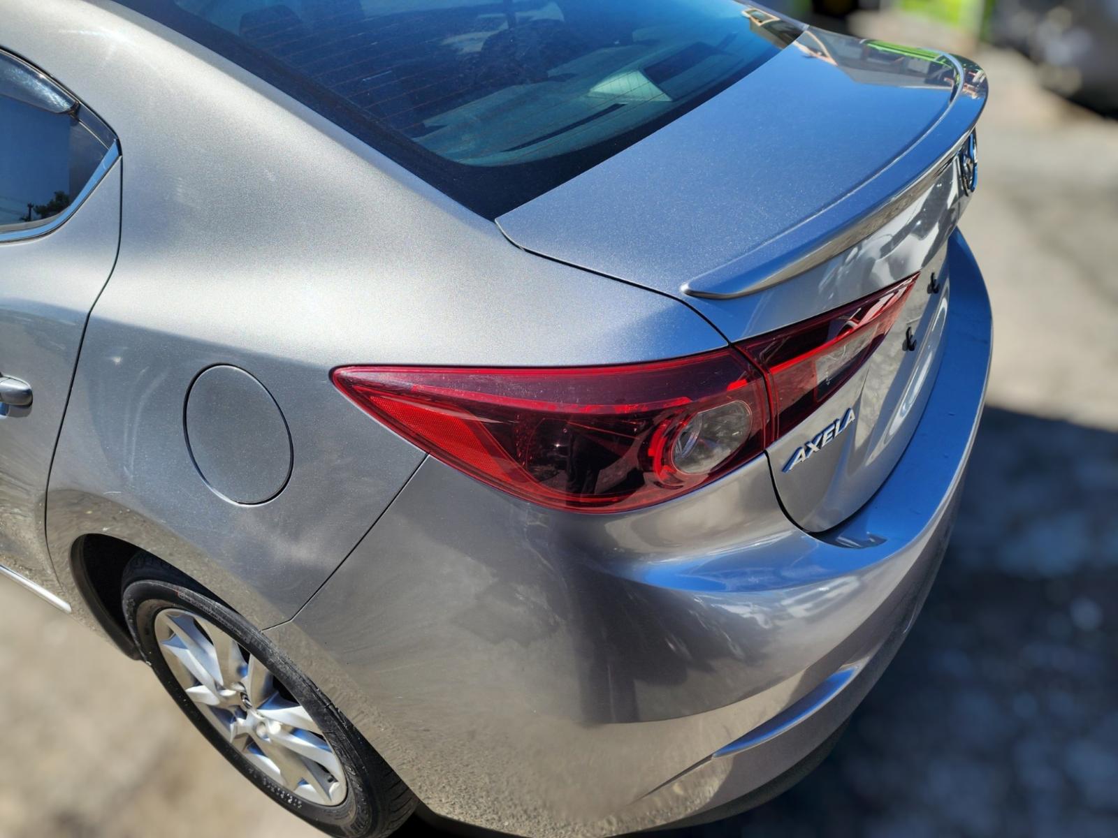 Left Taillight