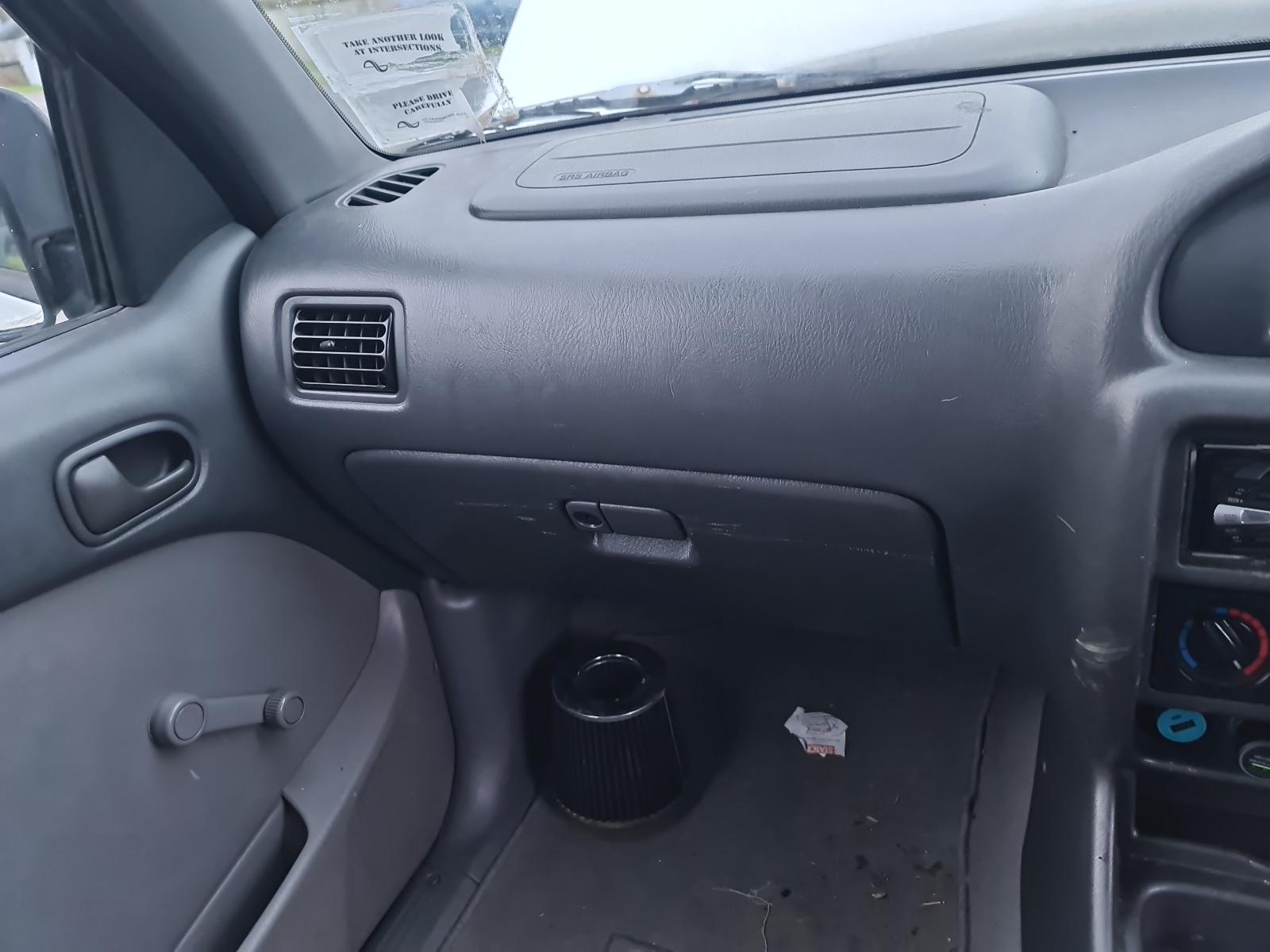 Mazda Bounty - UN 1999-2006