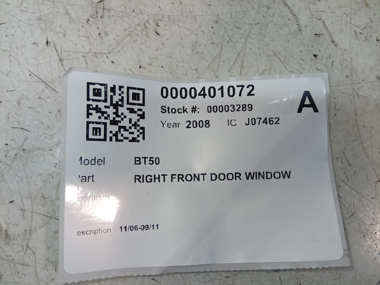 Right_Front_Door_Window