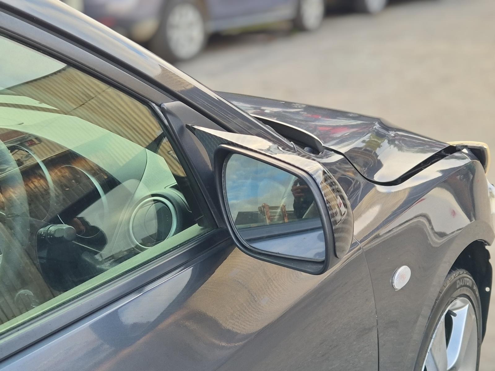 Right_Door_Mirror