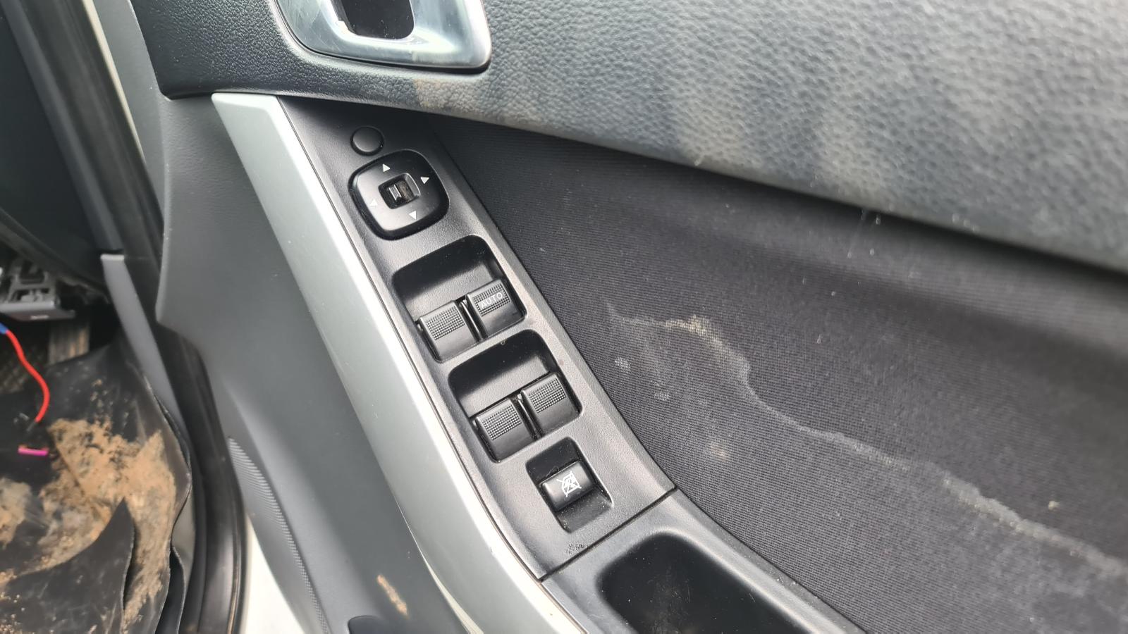 Mazda BT50 - UP 2011-Present