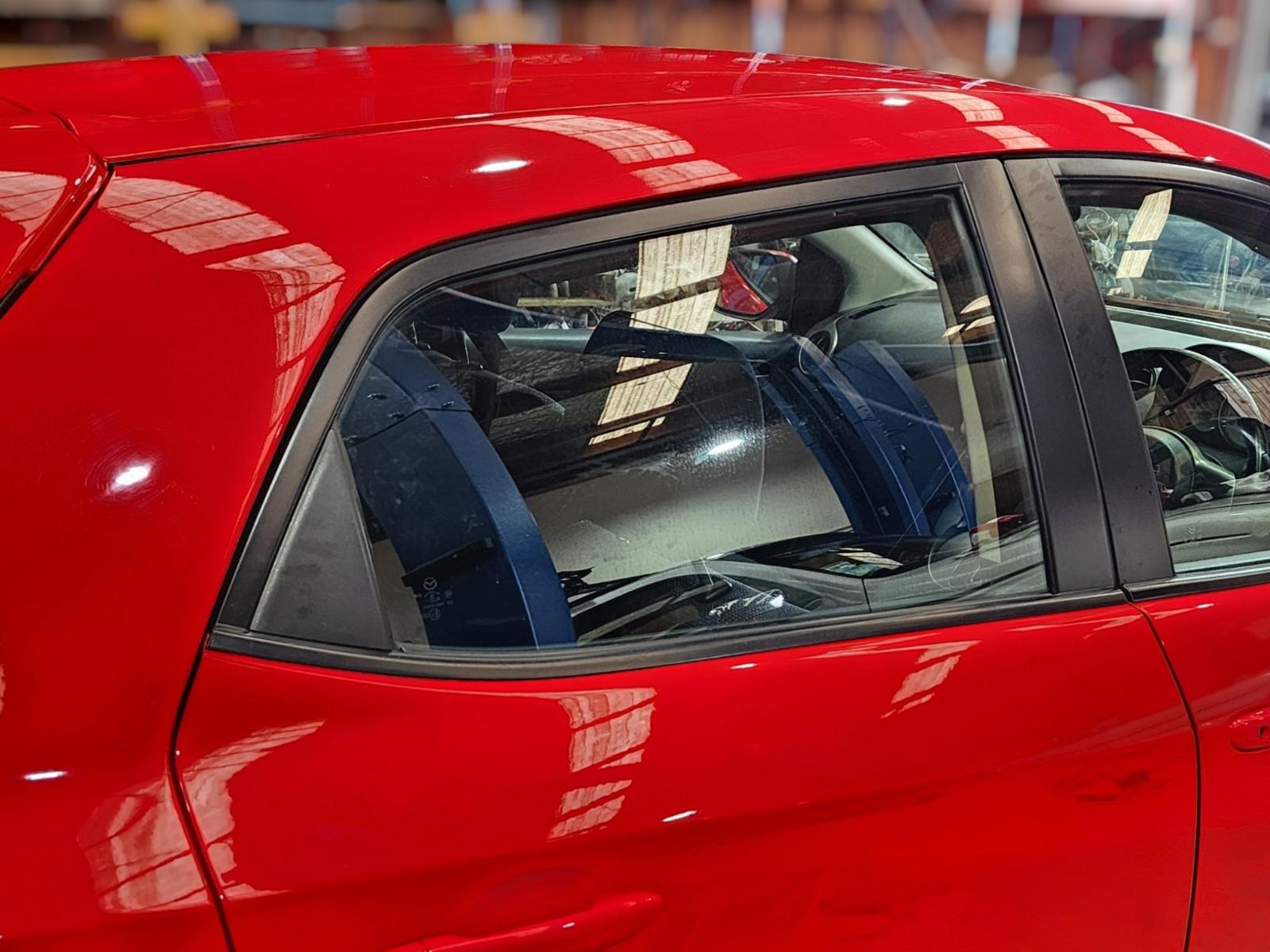 Right Rear Door Window