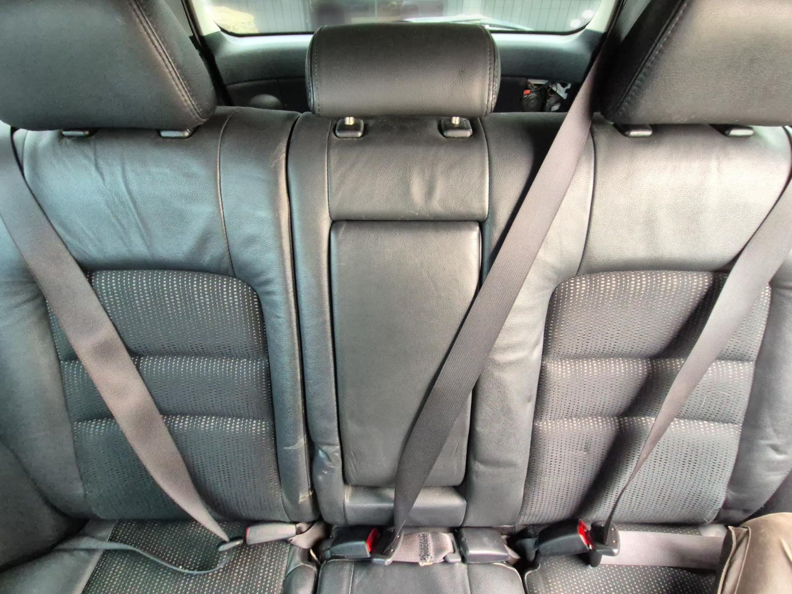 Seat_Belt_Stalk