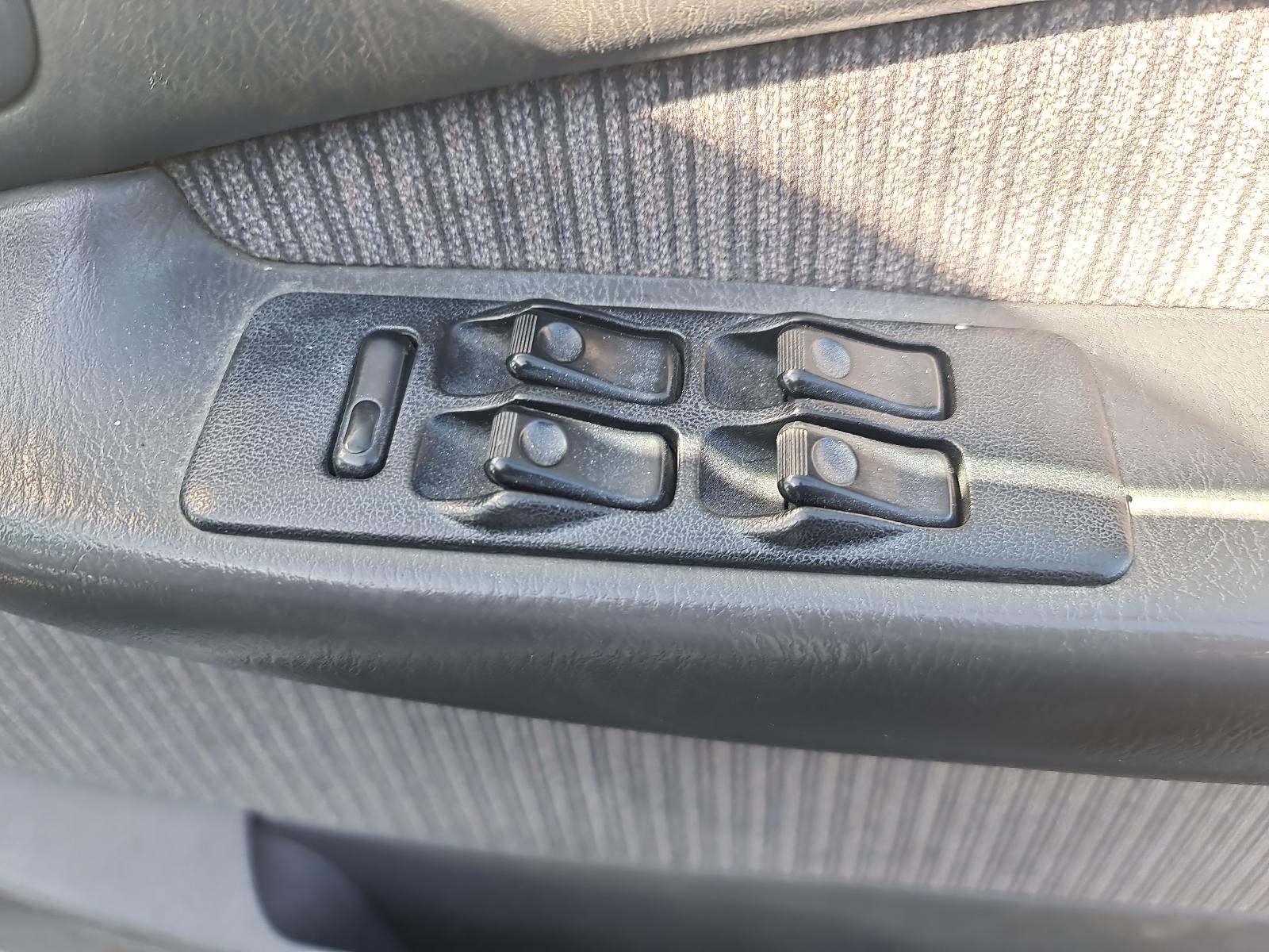 Mazda Bounty - UN 1999-2006