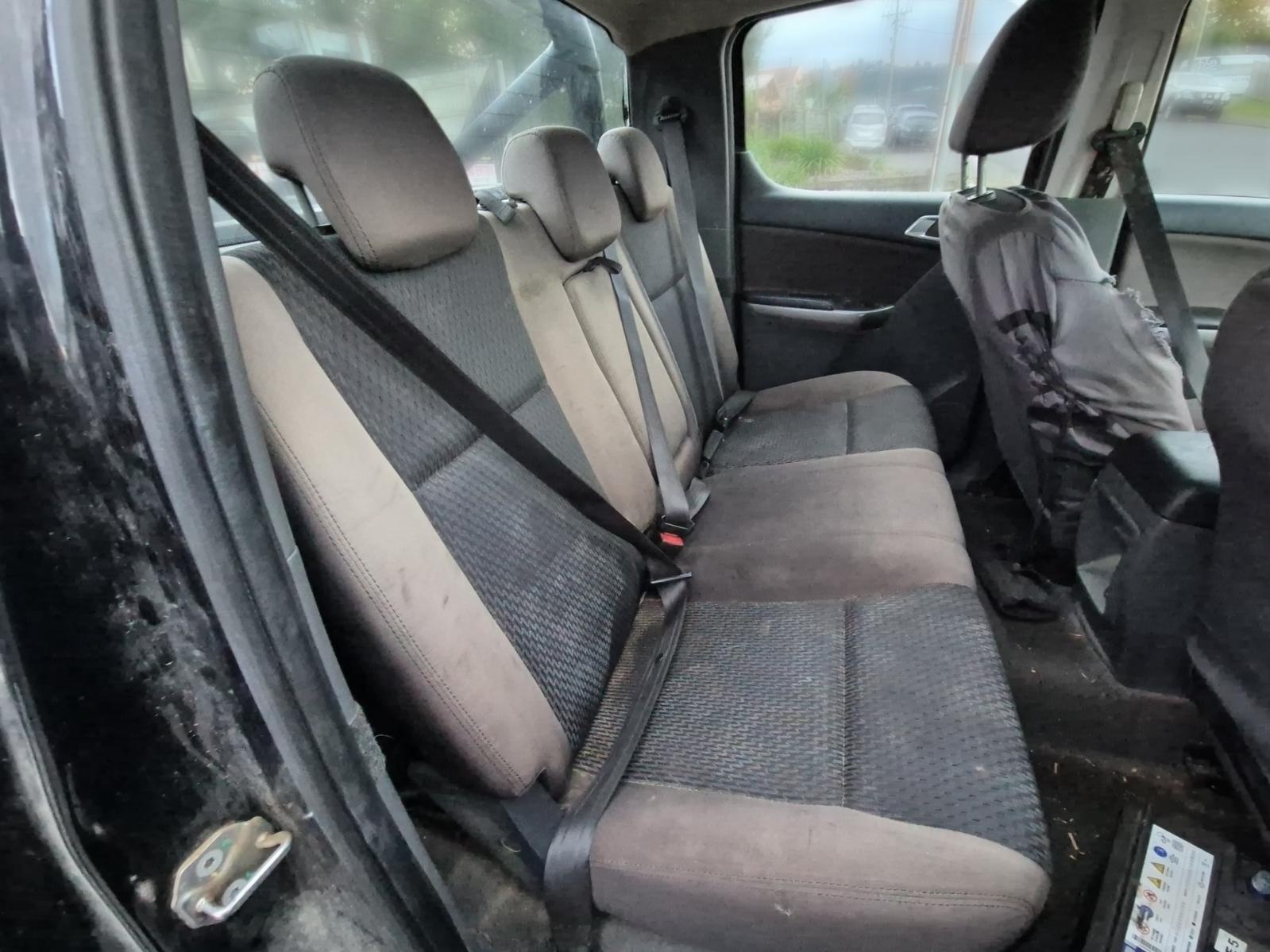 Seat_Belt_Stalk