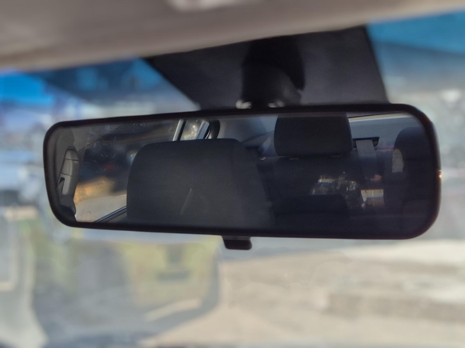 Interior_Mirror