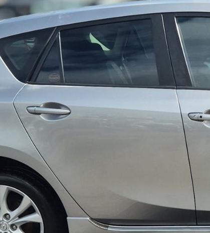 Right_Rear_Door_Sliding