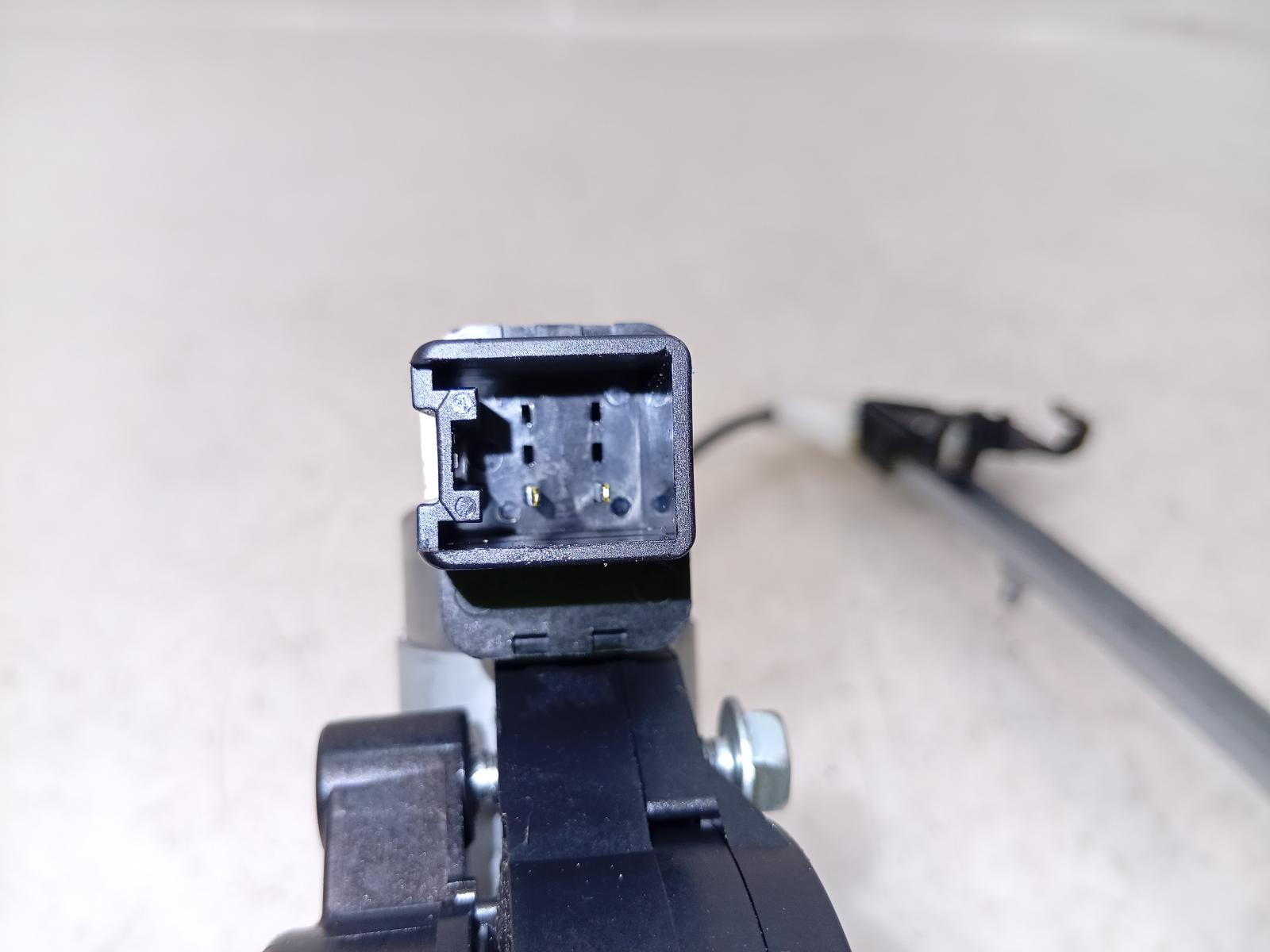 Left_Rear_Wnd_Reg_Motor