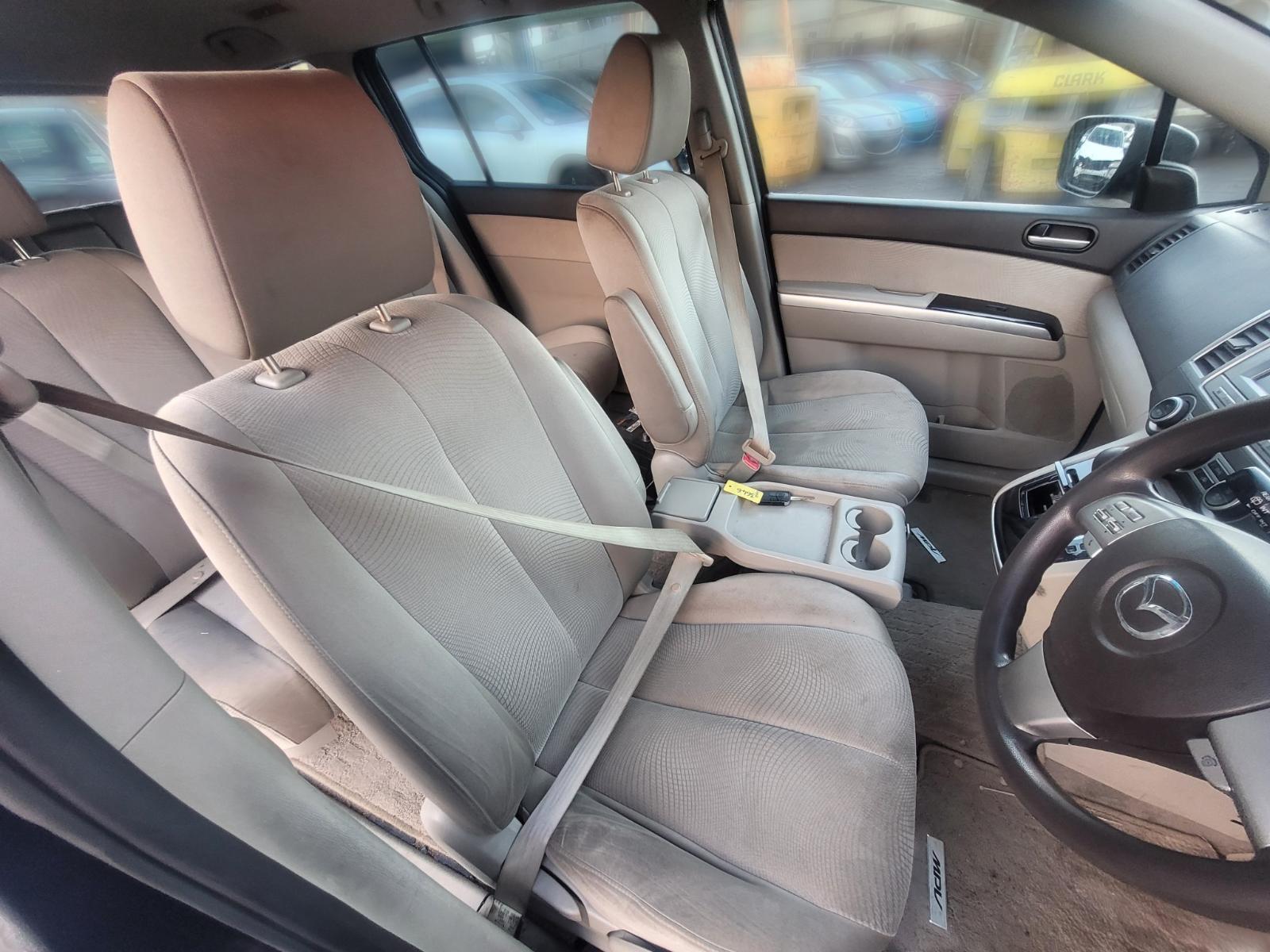 Seat_Belt_Stalk
