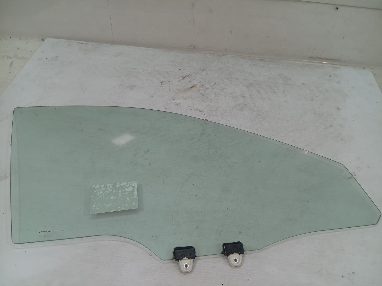 Right_Front_Door_Window