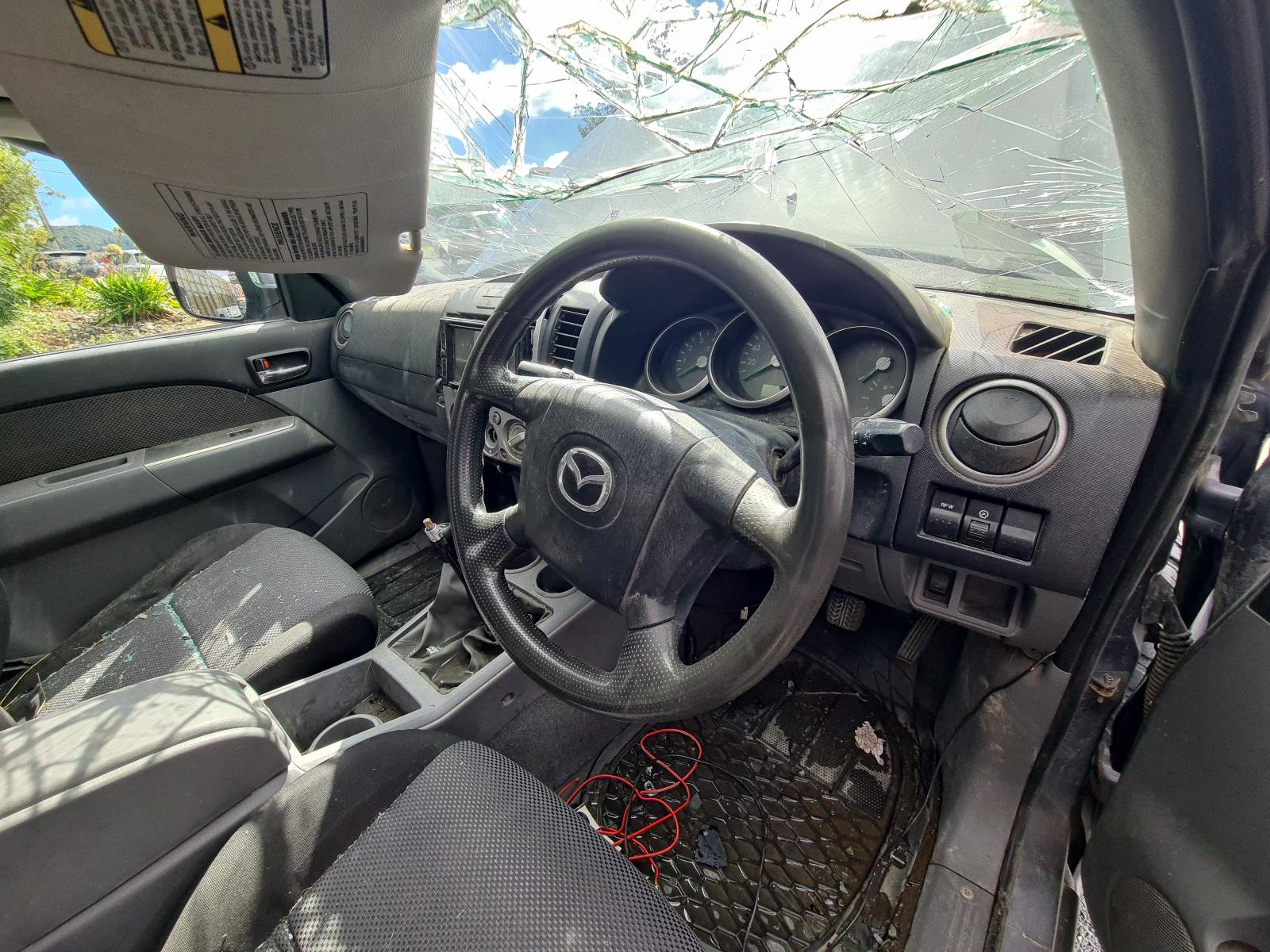 Mazda BT50 - UN 2006-2011