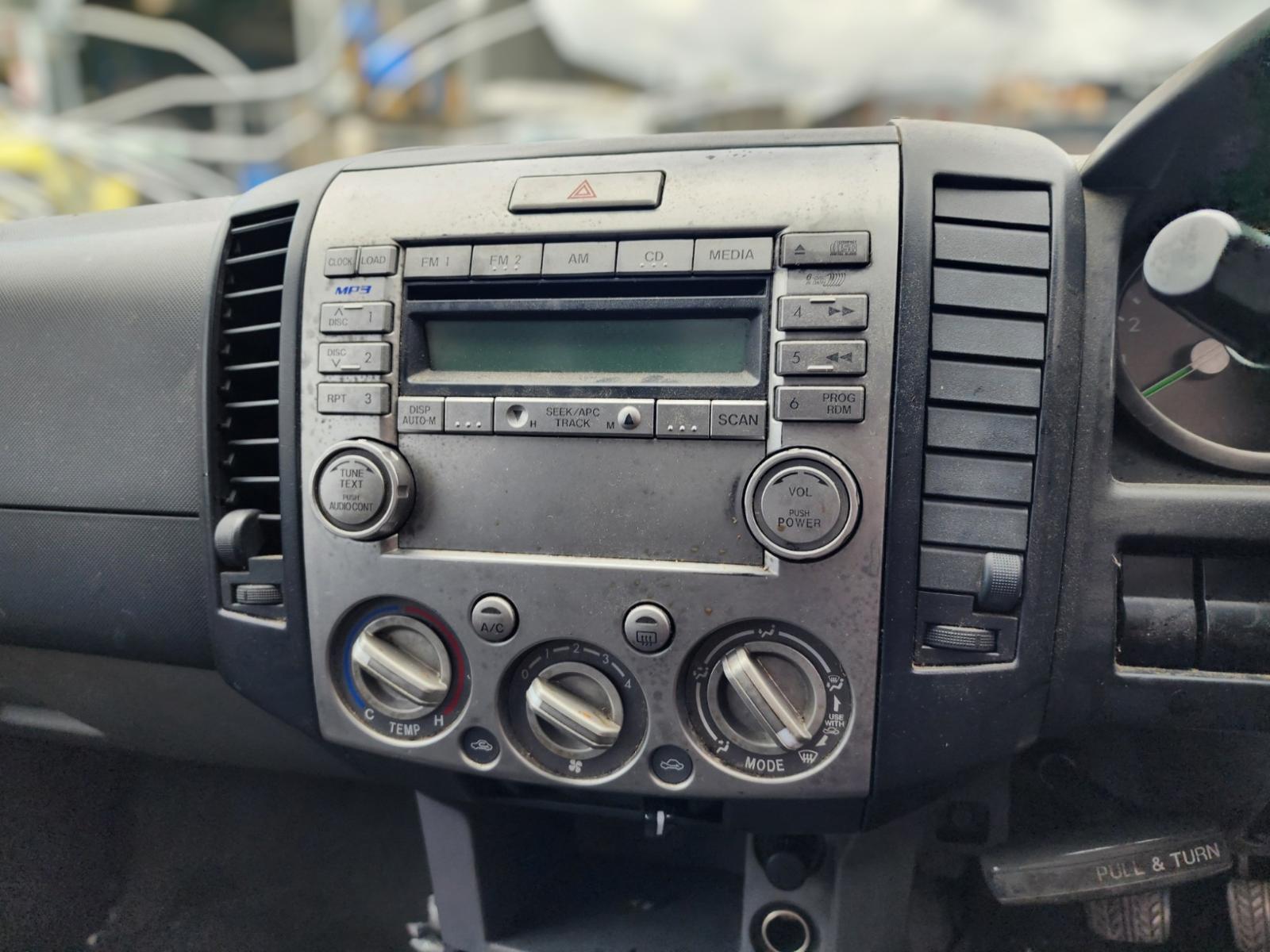 Radio Cd Dvd Sat Tv