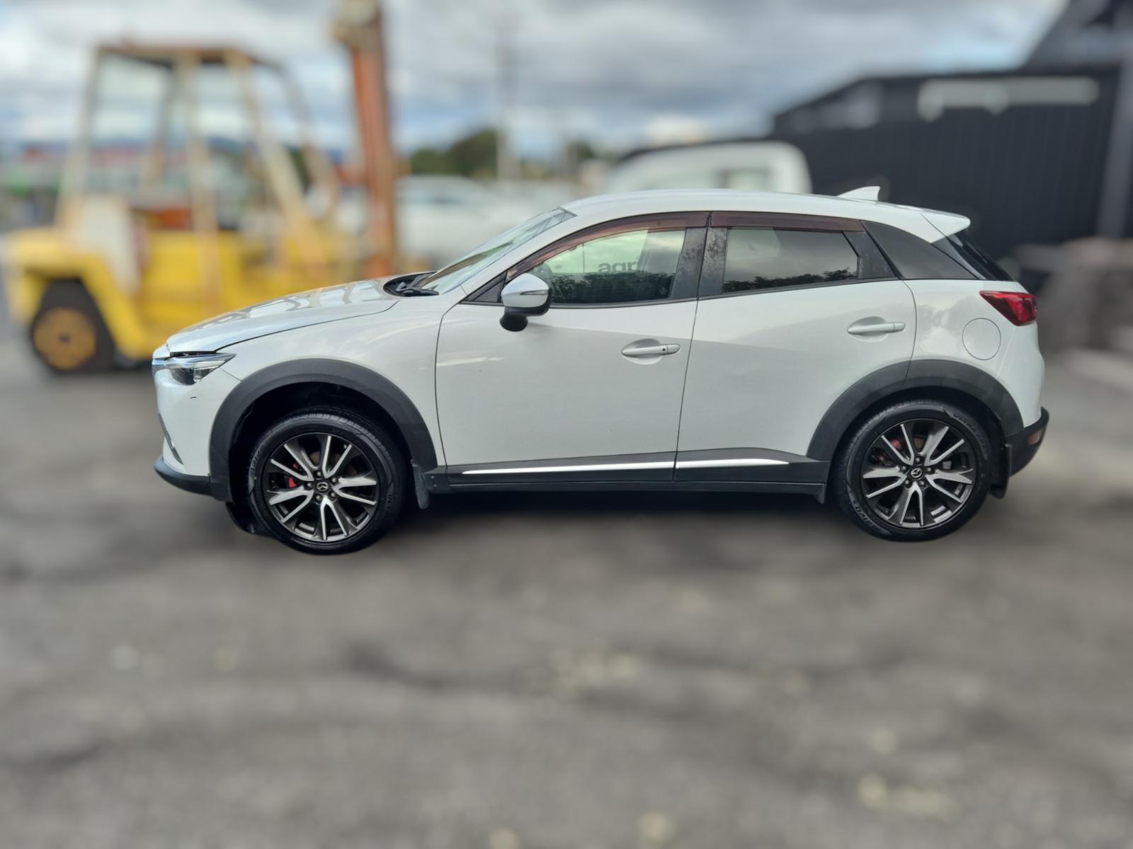 Mazda CX3 - DK 15-