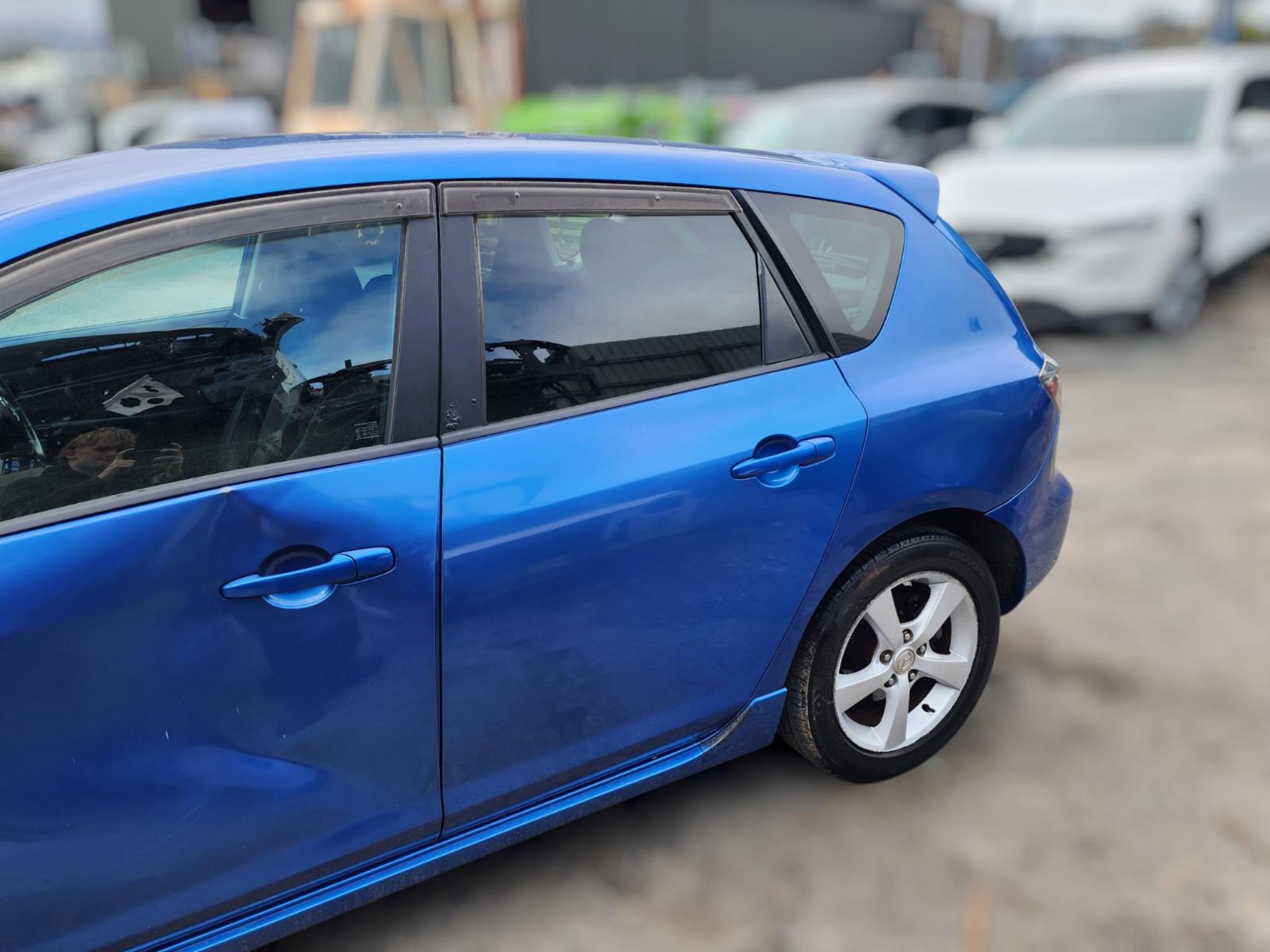 Left Rear Door Sliding