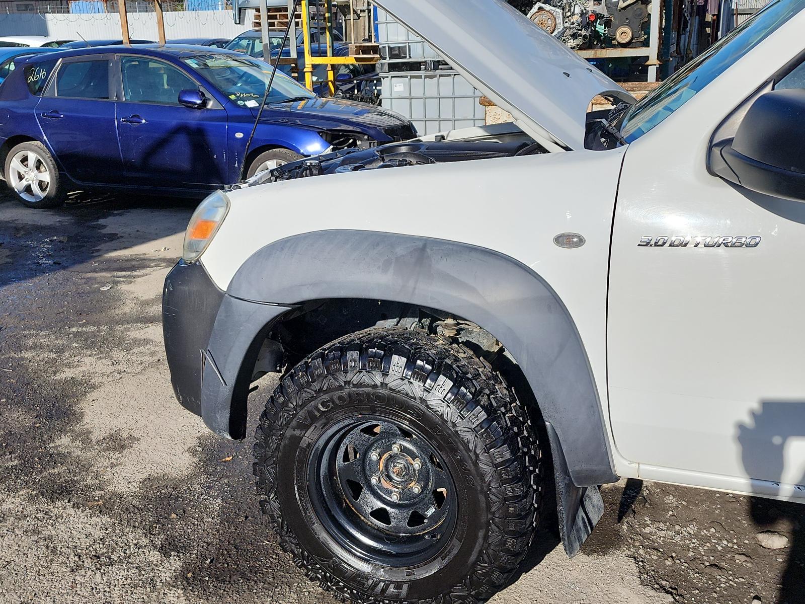 Mazda BT50 - UN 2006-2011