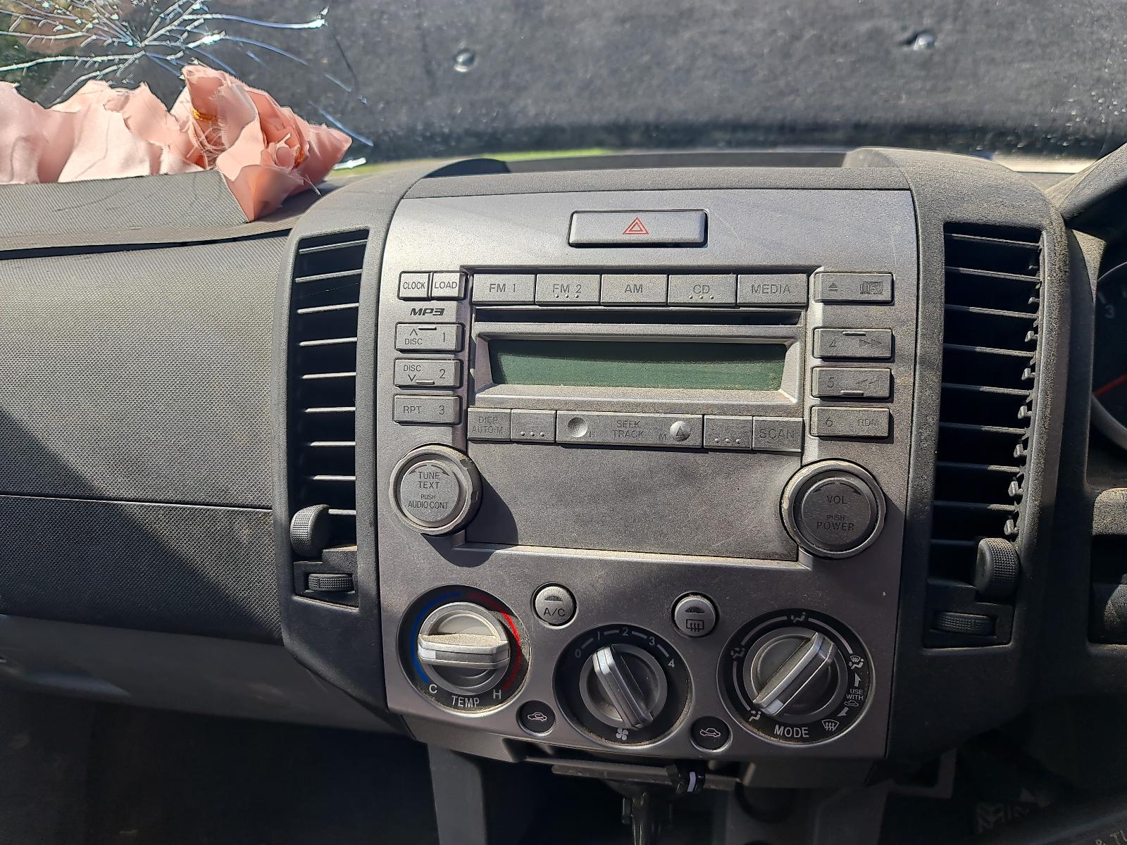 Mazda BT50 - UN 2006-2011