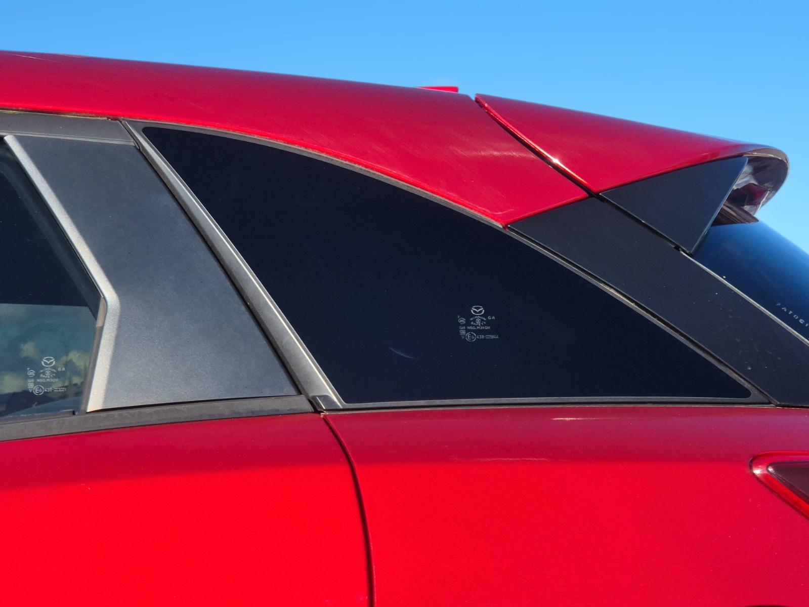 Left_Rear_Side_Glass