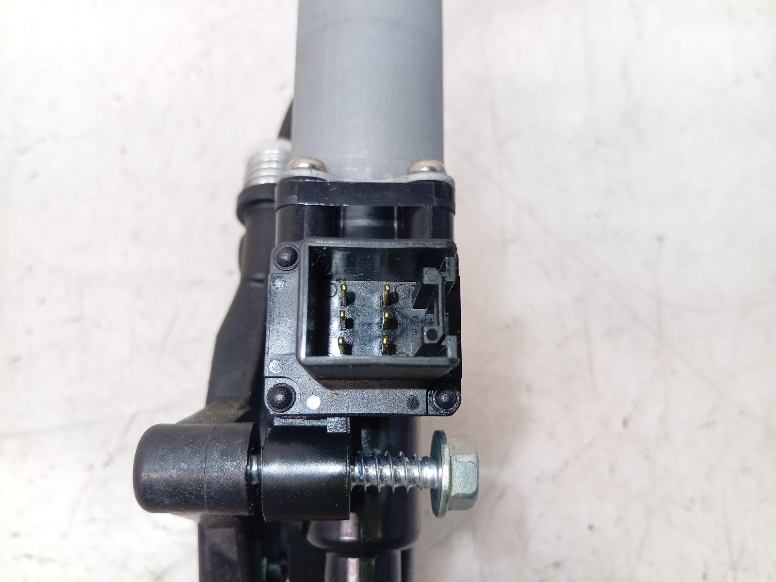 Right_Front_Window_Reg_Motor
